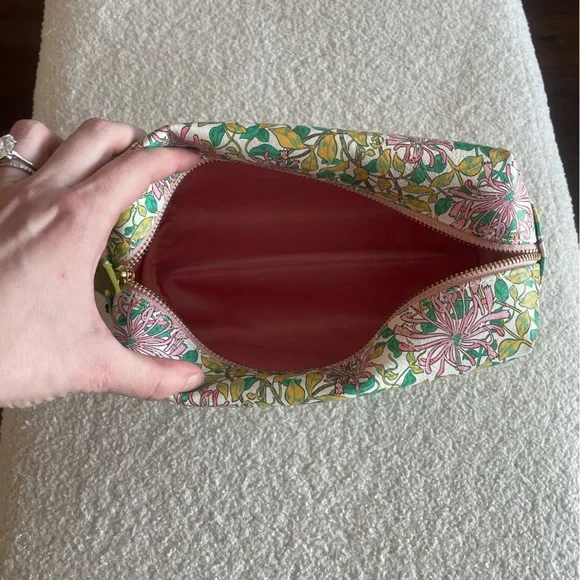 NWT William Morris At Home Honeysuckle Large Wash Bag - Picture 6 of 10